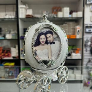 Pumpkin Carriage Photo Frame Music Box
